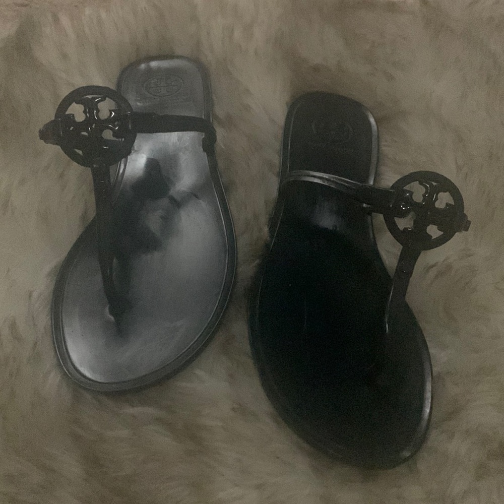 Tory Burch size 8